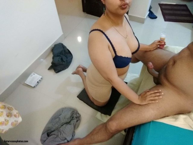 kale lund se chudai ke bad kiss deti soumya