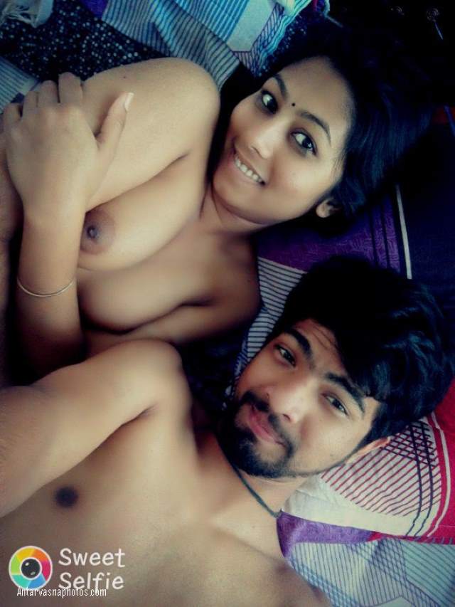 Sexy Indian Teen - Sexy indian teen honeymoon photos bf ke sath