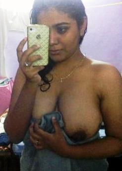 Naughty Desi Bhabhi Naked Boobs Sexy Indian Pictures