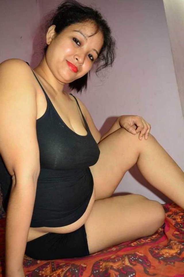 black nighty me hot sexy bhabhi