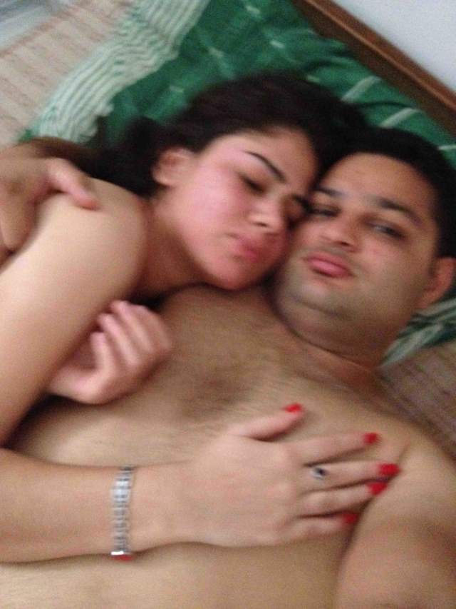 gurgaon couple ki bedroom desi chudai photo