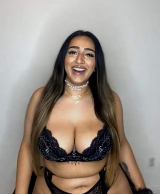 happy mood me big boobs black bra me