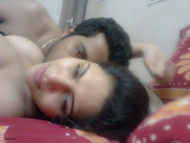 indian couple bed me nude sex photo