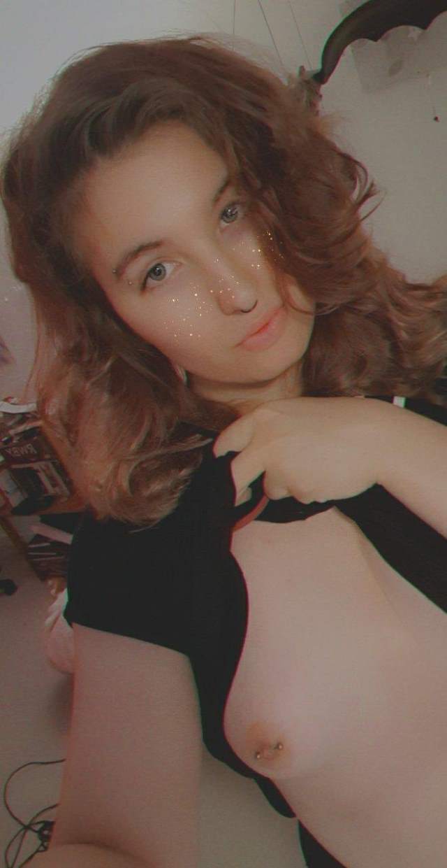 nipple me chidaya hua hai hotty ne