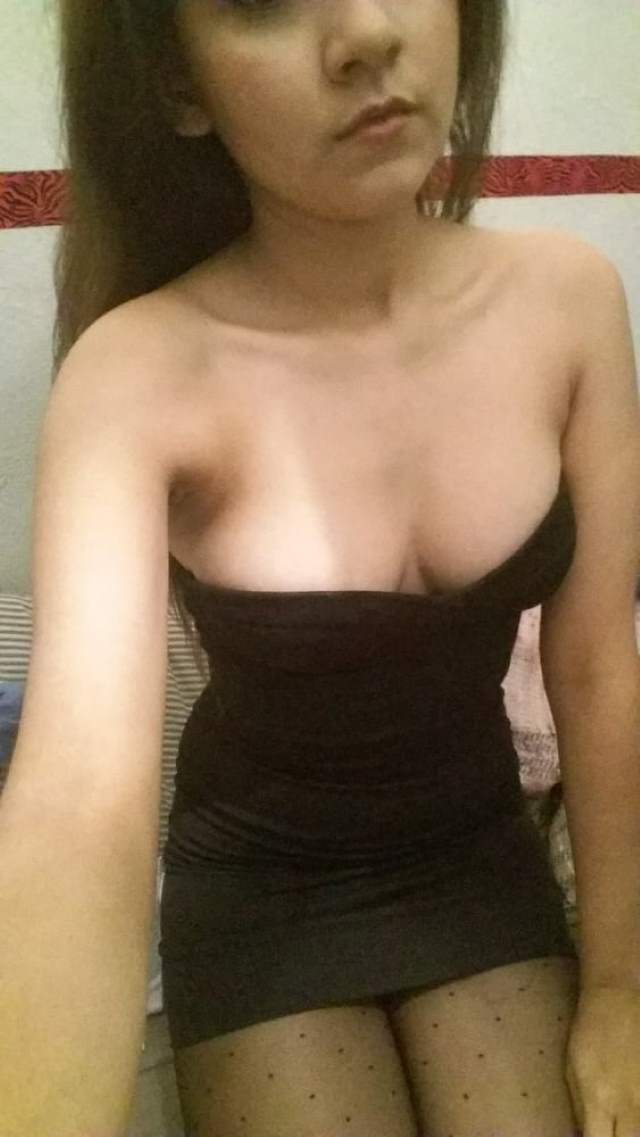 poonam apni chuchi dikhane wali hai
