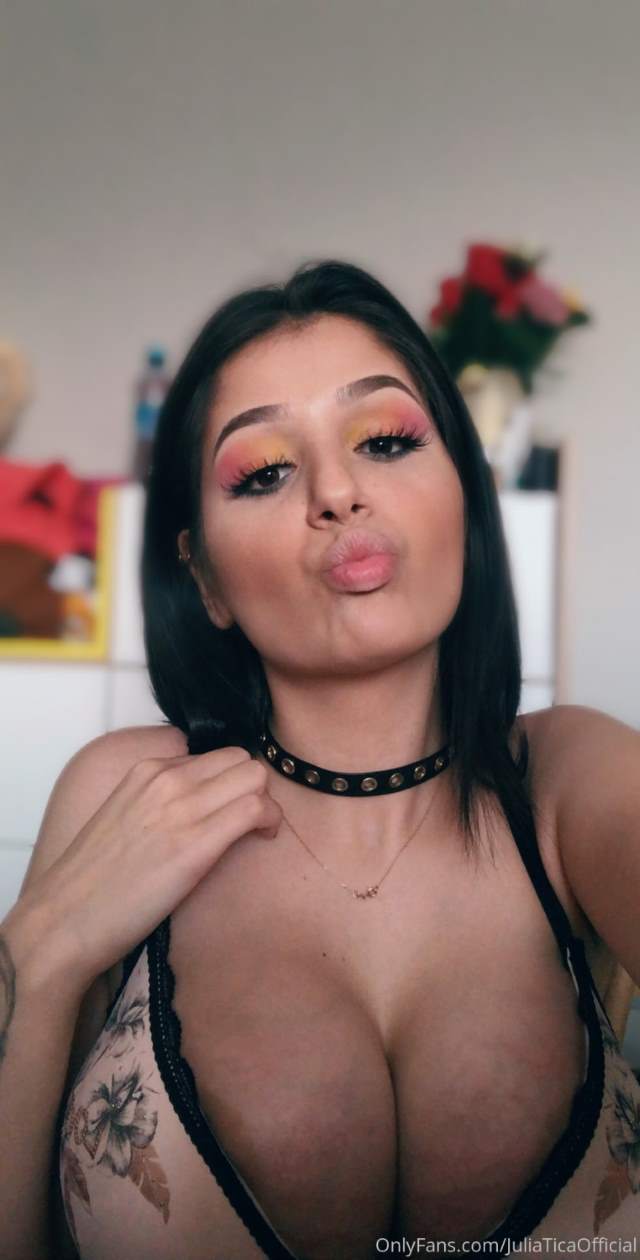 real juicy big boobs ki selfie