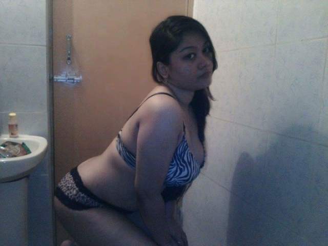 shower me sexy ass dikhati parul