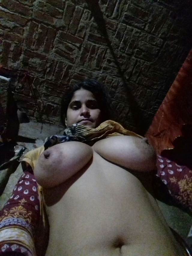 big boobs wali hot bahbhi pic
