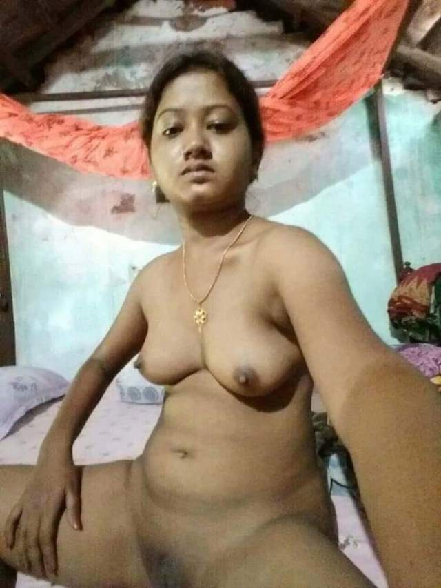 chut dikhati indian girls ki desi porn pics