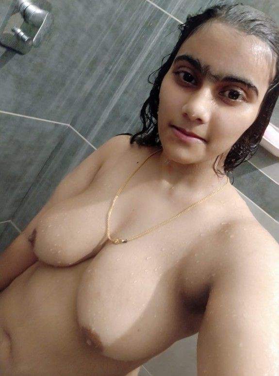 punjabi girl taking nude shower desi xxx image