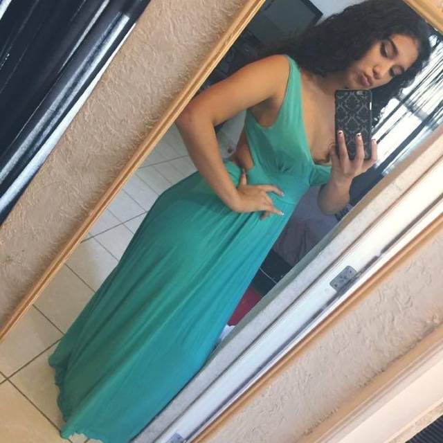 sexy blue dress me hot aunty ki pic