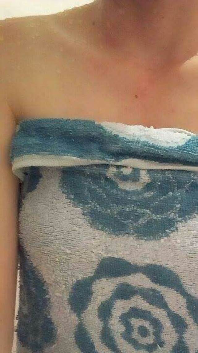 shower me towel me hot girl pic