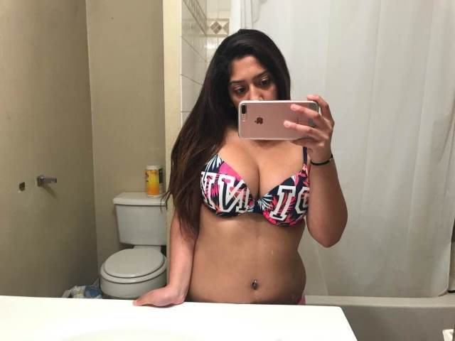 Indian kinky girl ke bra me nudes Antarvasna photos
