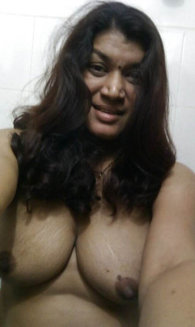Sexy indian girl hot nude selfie photos Antarvasna photos 1