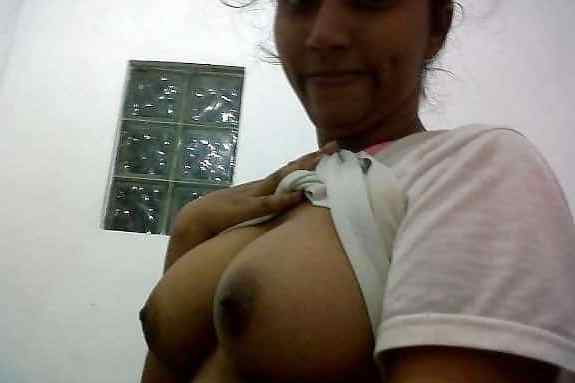 Indian big tits pics 3