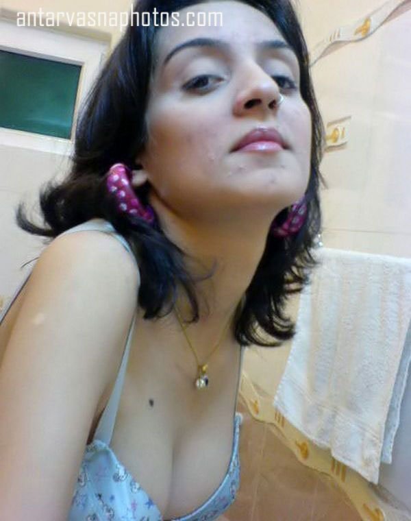 Sexy Ritika