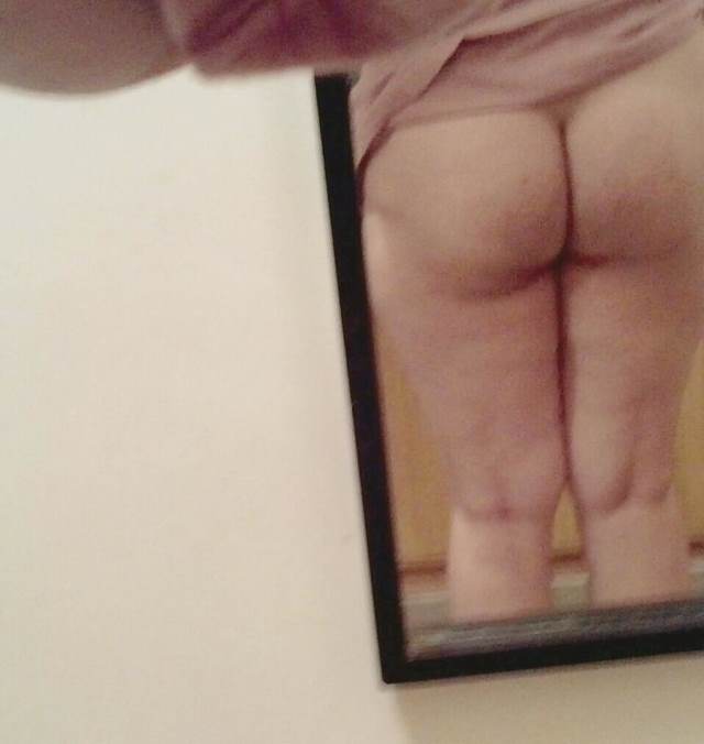 big and soft Indian ass pics se pati ko maja deti aunty