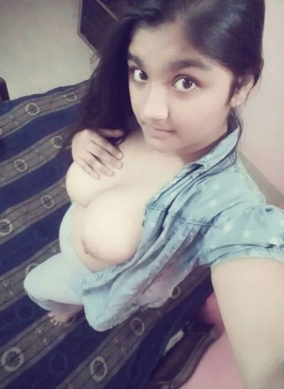 big boobs desi babe 2