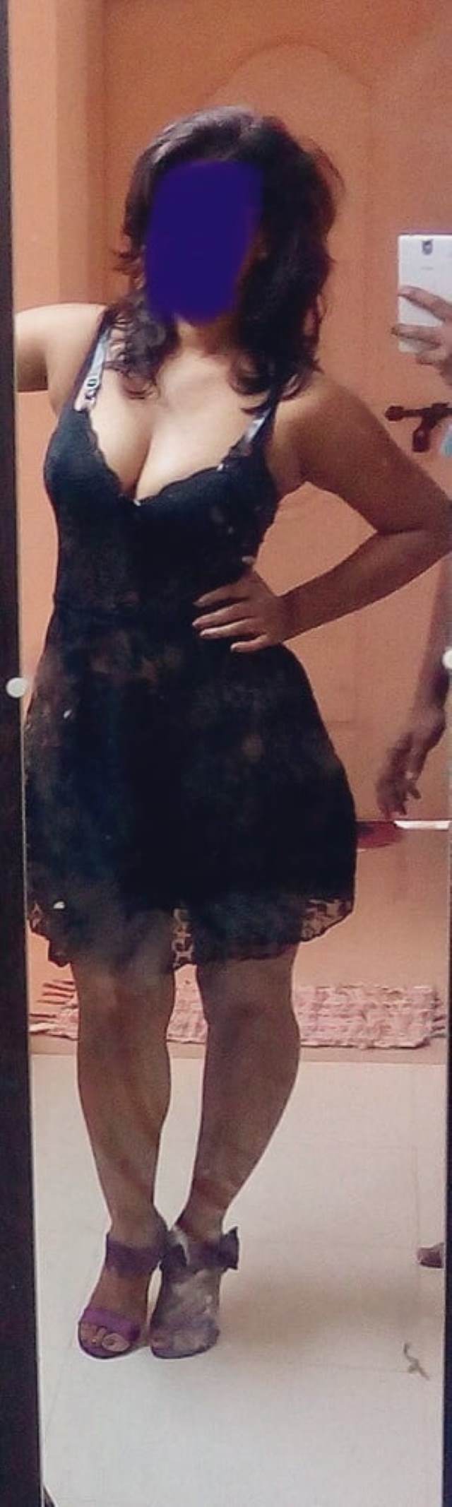 black nighty me parul ki hot big cleavage