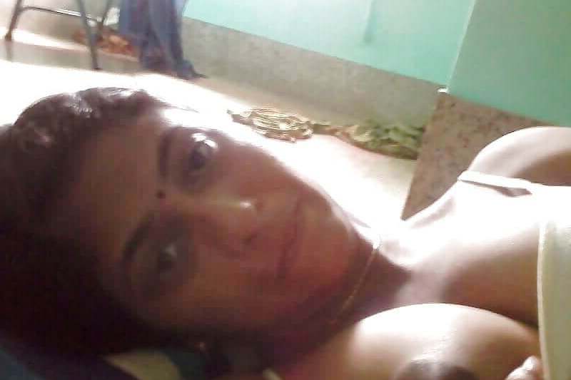 indian boobs pics 2