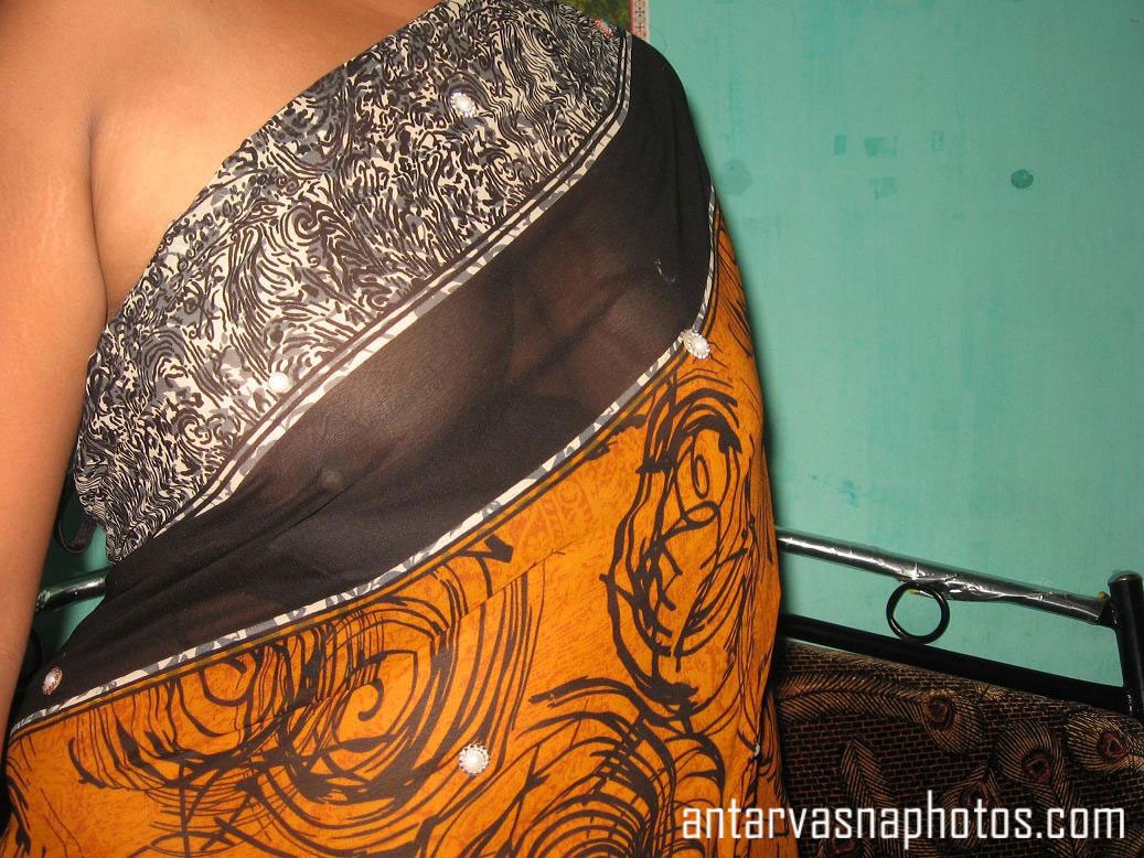 Aparna aunty ke nipples
