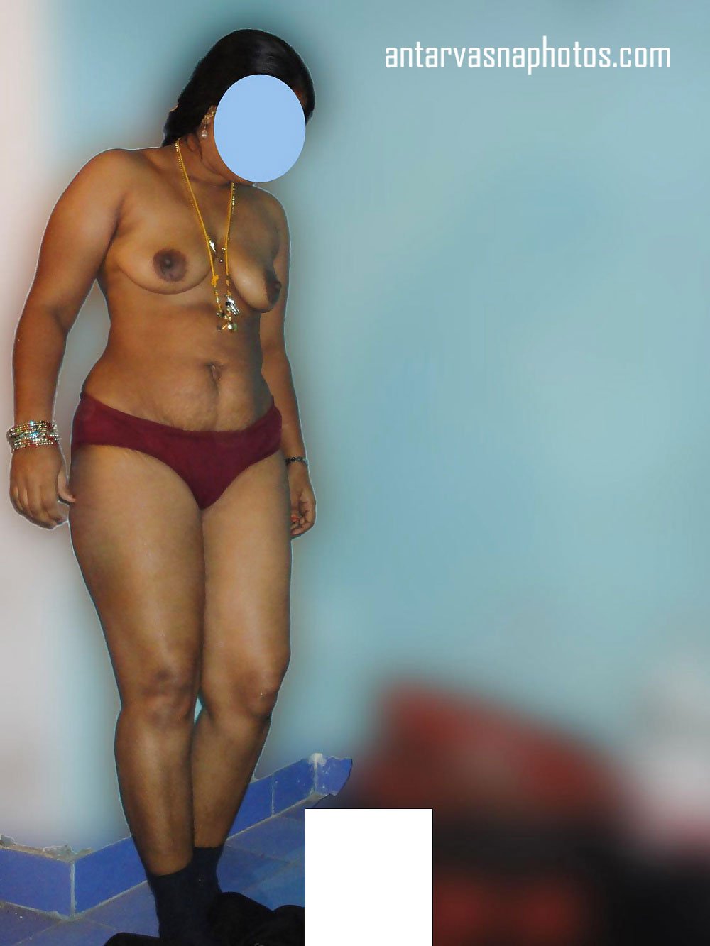 Aunt exposing boobs