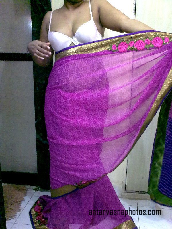 Indian mom ke tight boobs