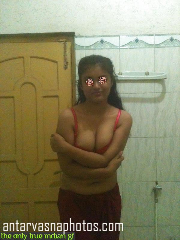 Milky boobs of Indian teen