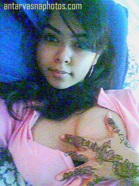 Rati ke tight boobs
