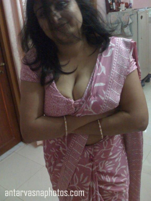 Saree wali bhabhi