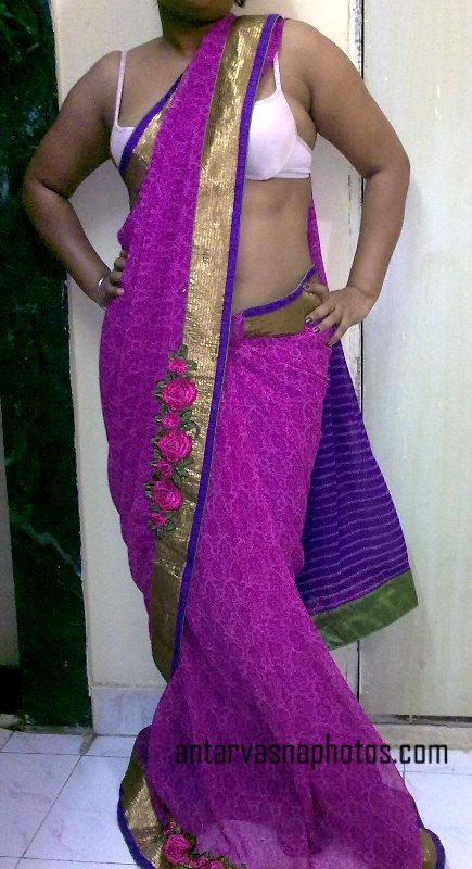 Sexy Desi mom