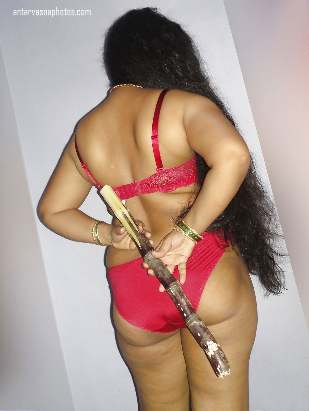 Sexy Indian aunt
