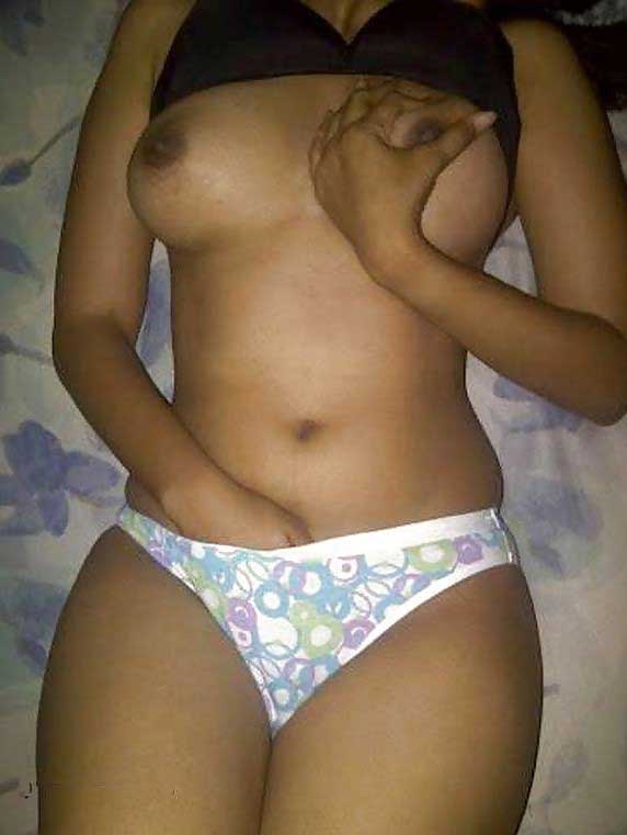 hot girl fingering