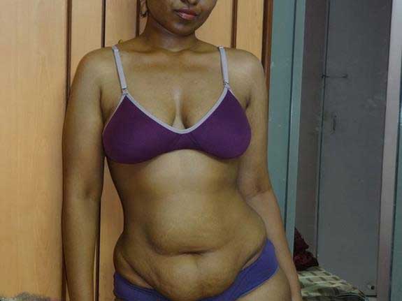 Indian sexy aunty 1
