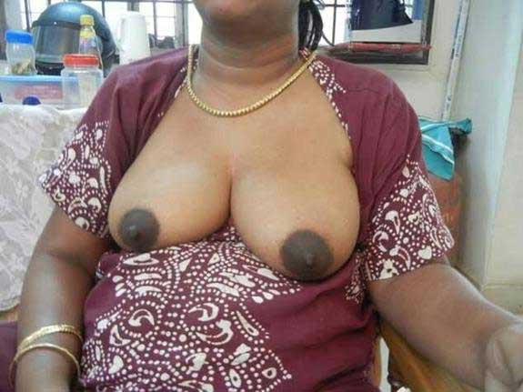bade desi boobs 1