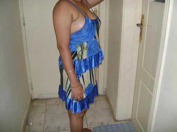 nude aunty 3