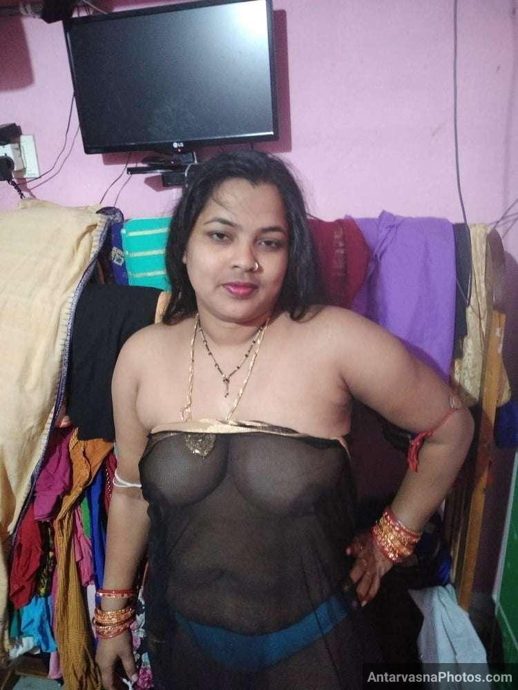 indian desi aunty blouse blowjob big boobs photo 2