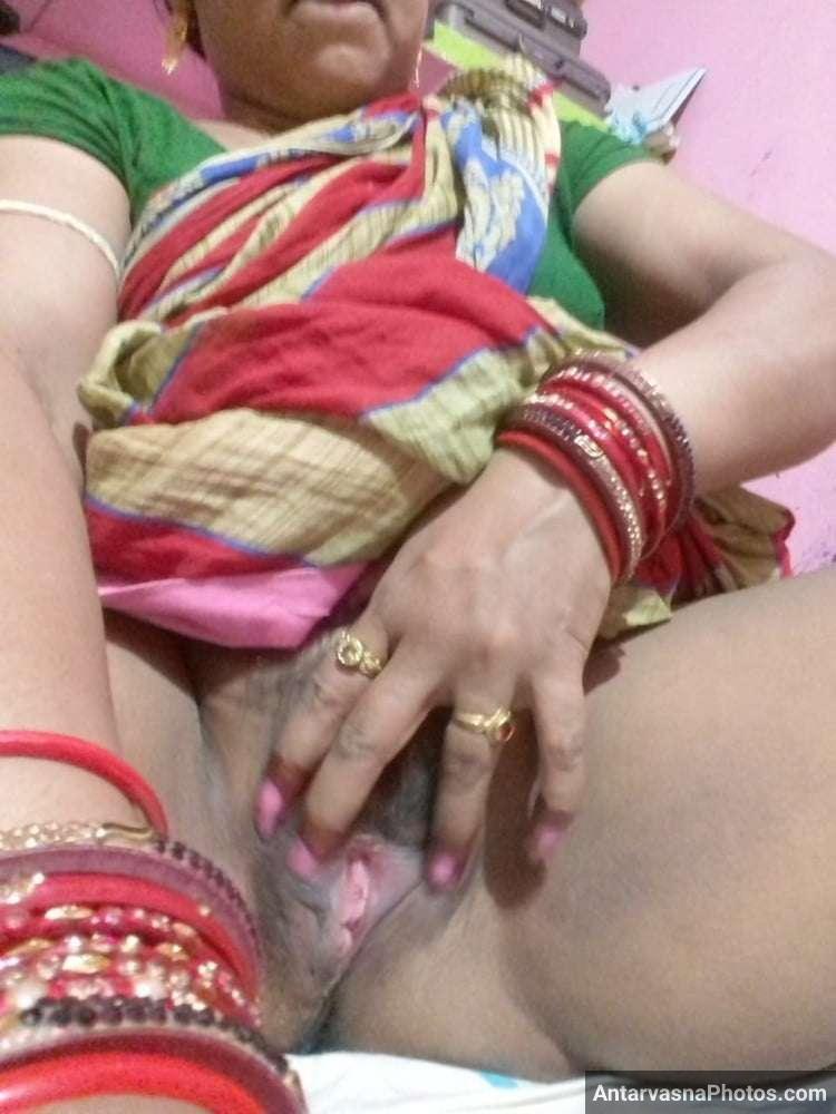 indian desi aunty blouse blowjob big boobs photo 22
