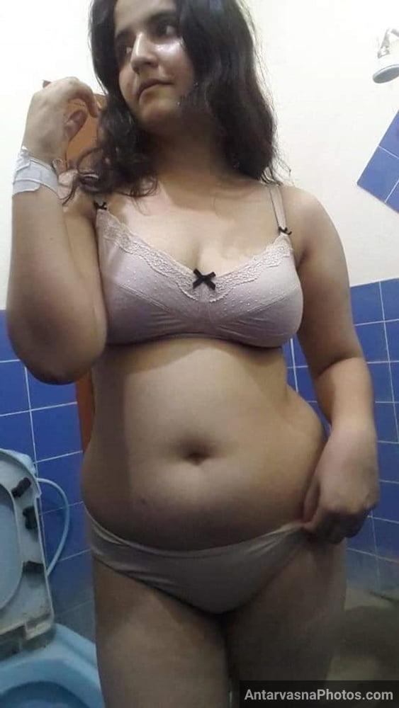 sexy punjabi bhabhi bra panties pics 31