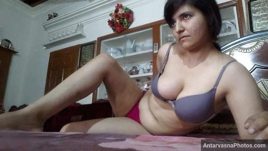 sexy punjabi bhabhi bra panties pics 38
