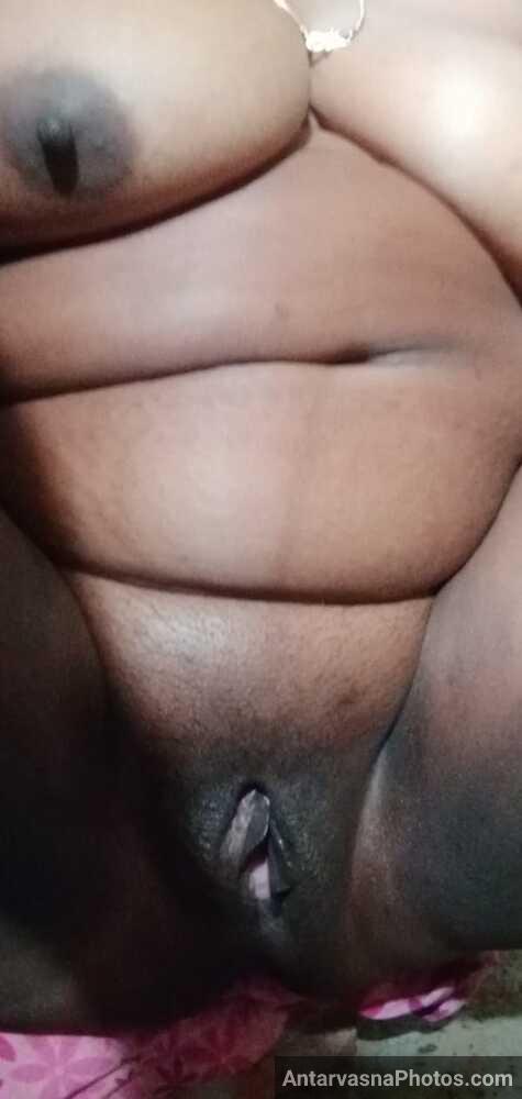 hot desi village aunty nude boobs chut pics 16