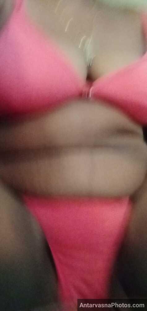 hot desi village aunty nude boobs chut pics 67