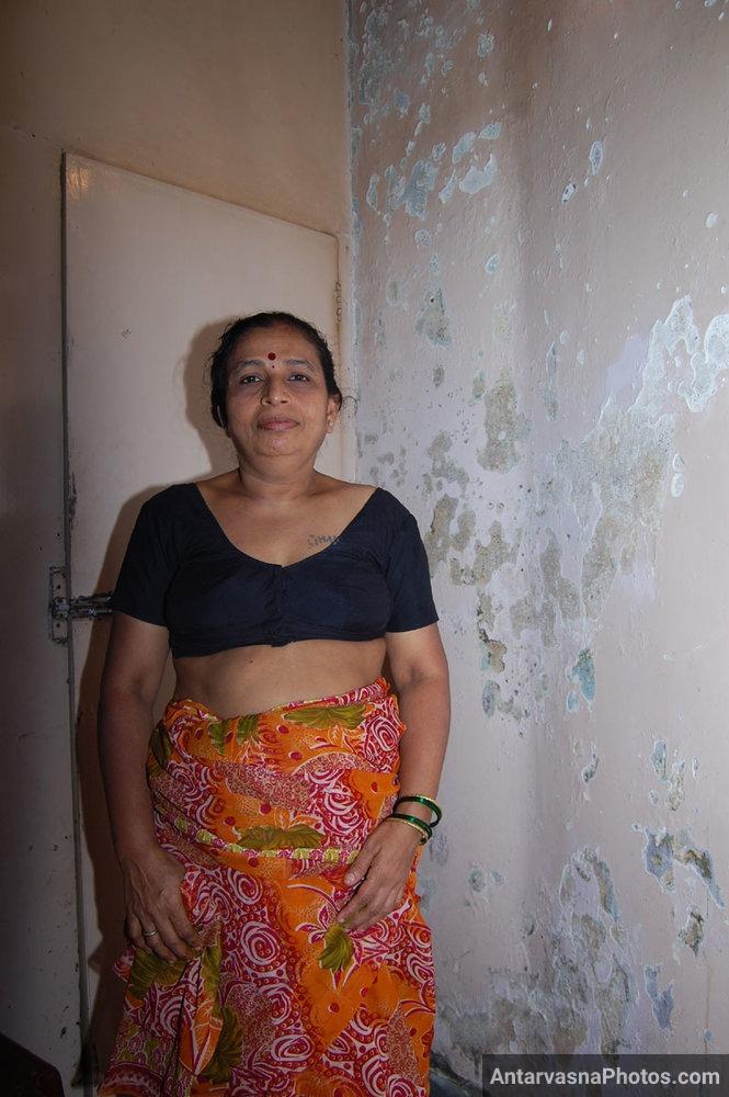 indian kamwali aunty nude xxx pics 1