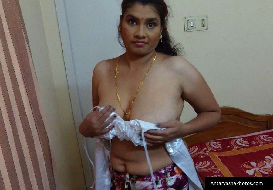 mallu bhabhi bra panties chut xxx photo 1