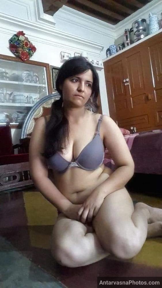 sexy punjabi bhabhi bra panties pics 1