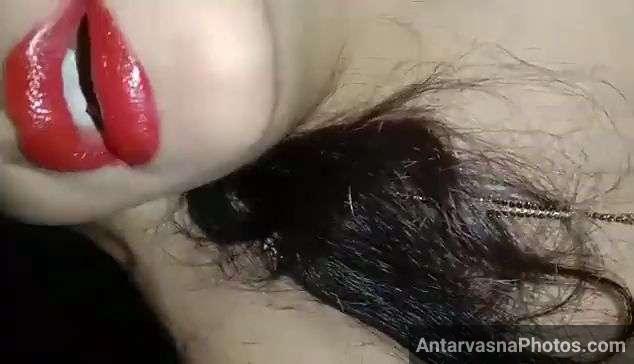 indian hot bhabhi lipstick