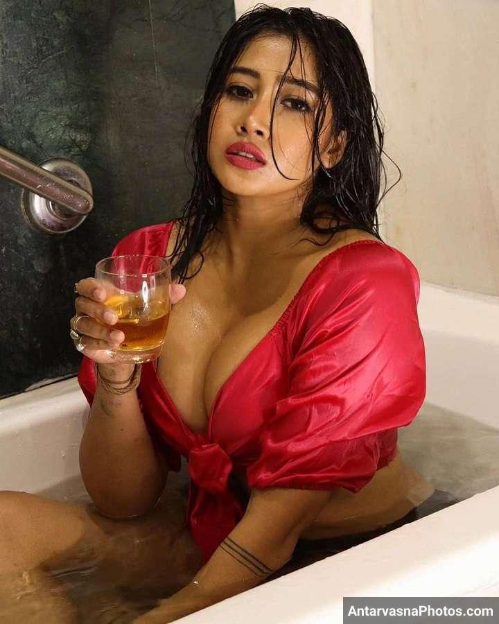sofia ansar hot pics 1