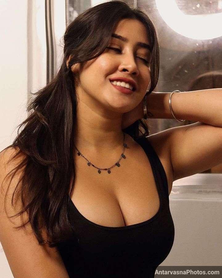 sexy sofiya ansari pics 8