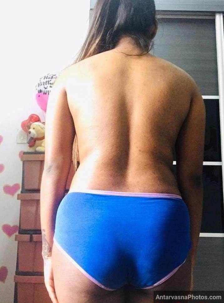 Tharki Desi Wife Ghar Pe Akeli Nude Selfies 10 1