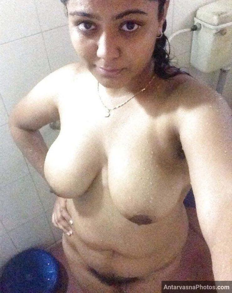 Hot desi girl bathing nude pics on valentine day special for bf e1644826305210
